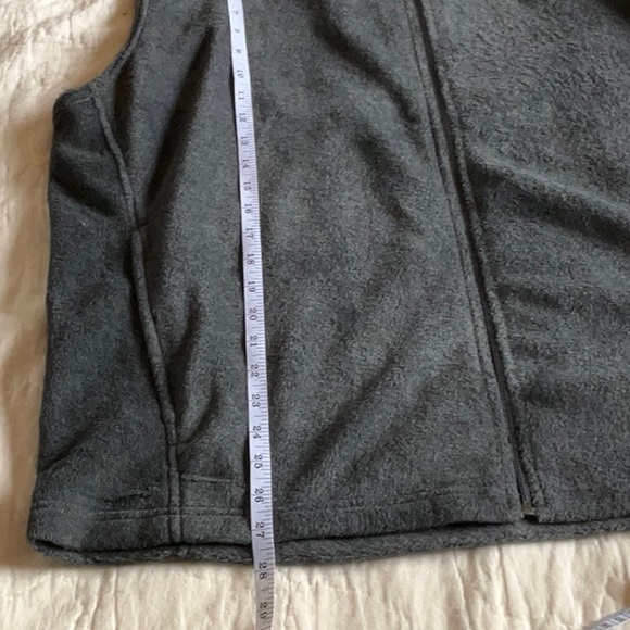 Mens NWT Columbia Steens Mountain Gray Vest size XL - Picture 10 of 14